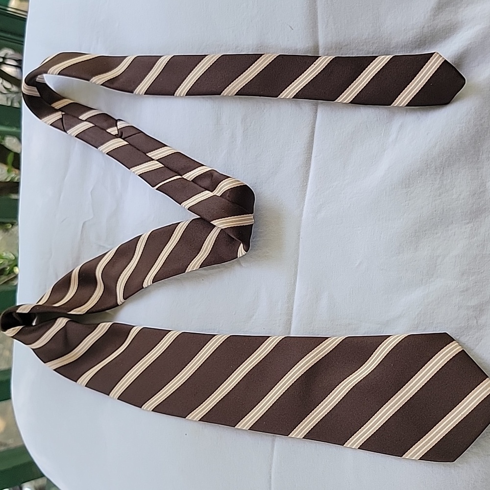 Men's Regency Collection Vintage Necktie, Brown, Beige and White, 54" Long